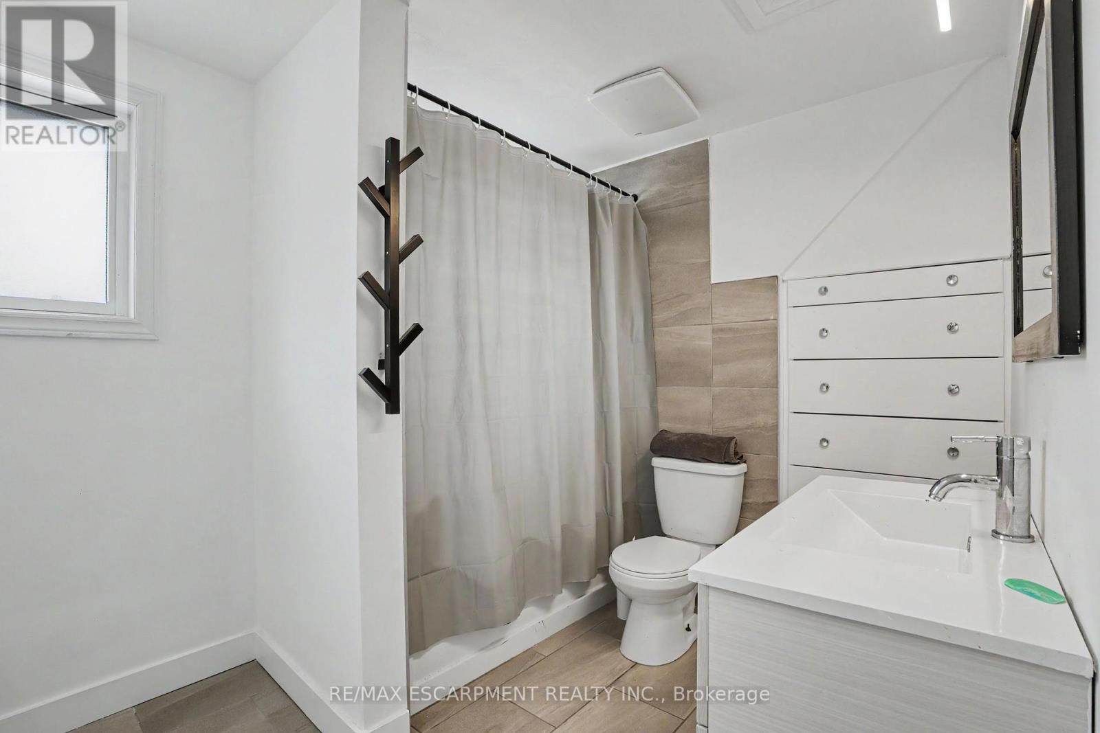 100 Hardale Crescent, Hamilton, Ontario  L8T 1Y3 - Photo 24 - X13642312