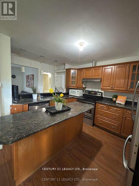 795 Barton Street, Hamilton, Ontario  L8E 5L8 - Photo 3 - X13642374