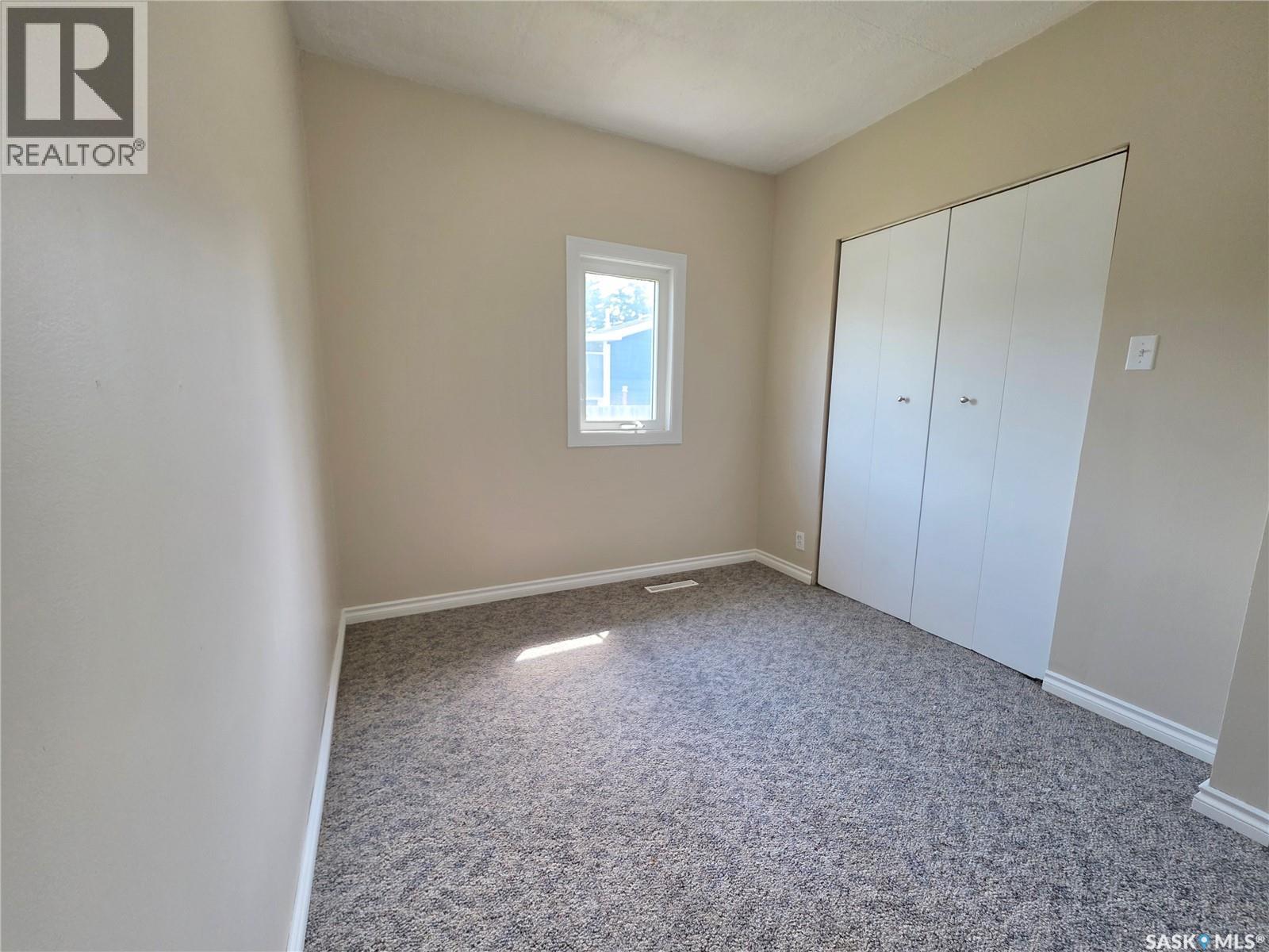 1119 Chaplin Street E, Swift Current, Saskatchewan  S9H 1J9 - Photo 10 - SK044539
