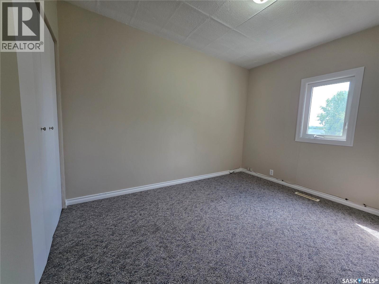 1119 Chaplin Street E, Swift Current, Saskatchewan  S9H 1J9 - Photo 12 - SK044539