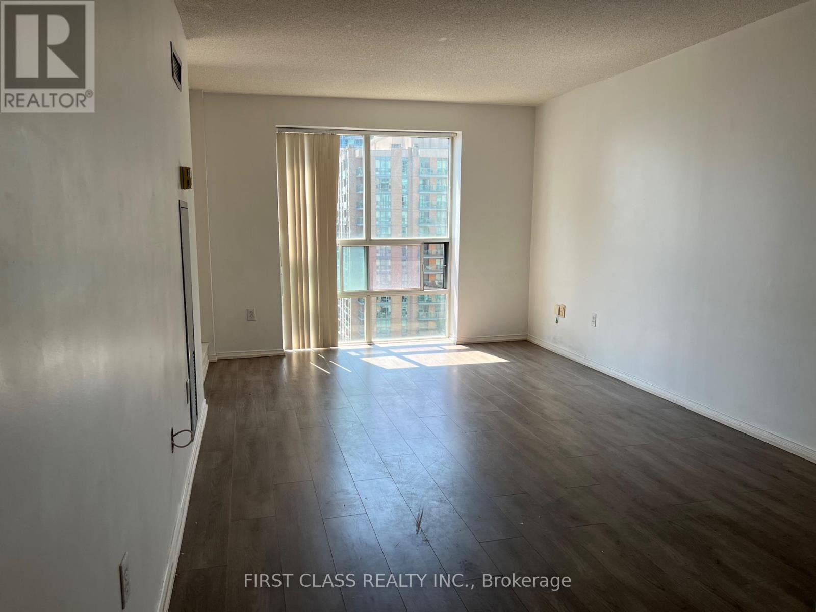 1409 - 3 Pemberton Avenue, Toronto, Ontario  M2M 4M1 - Photo 4 - C13574054