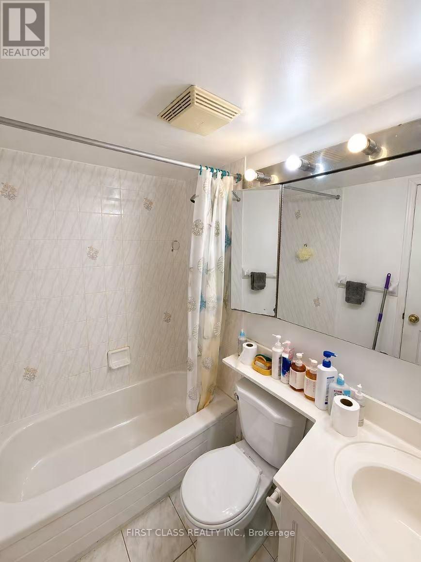 1409 - 3 Pemberton Avenue, Toronto, Ontario  M2M 4M1 - Photo 8 - C13574054