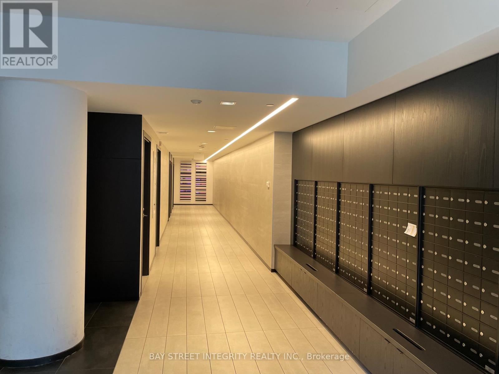 2803 - 203 College Street, Toronto, Ontario  M5T 0C8 - Photo 15 - C13641238