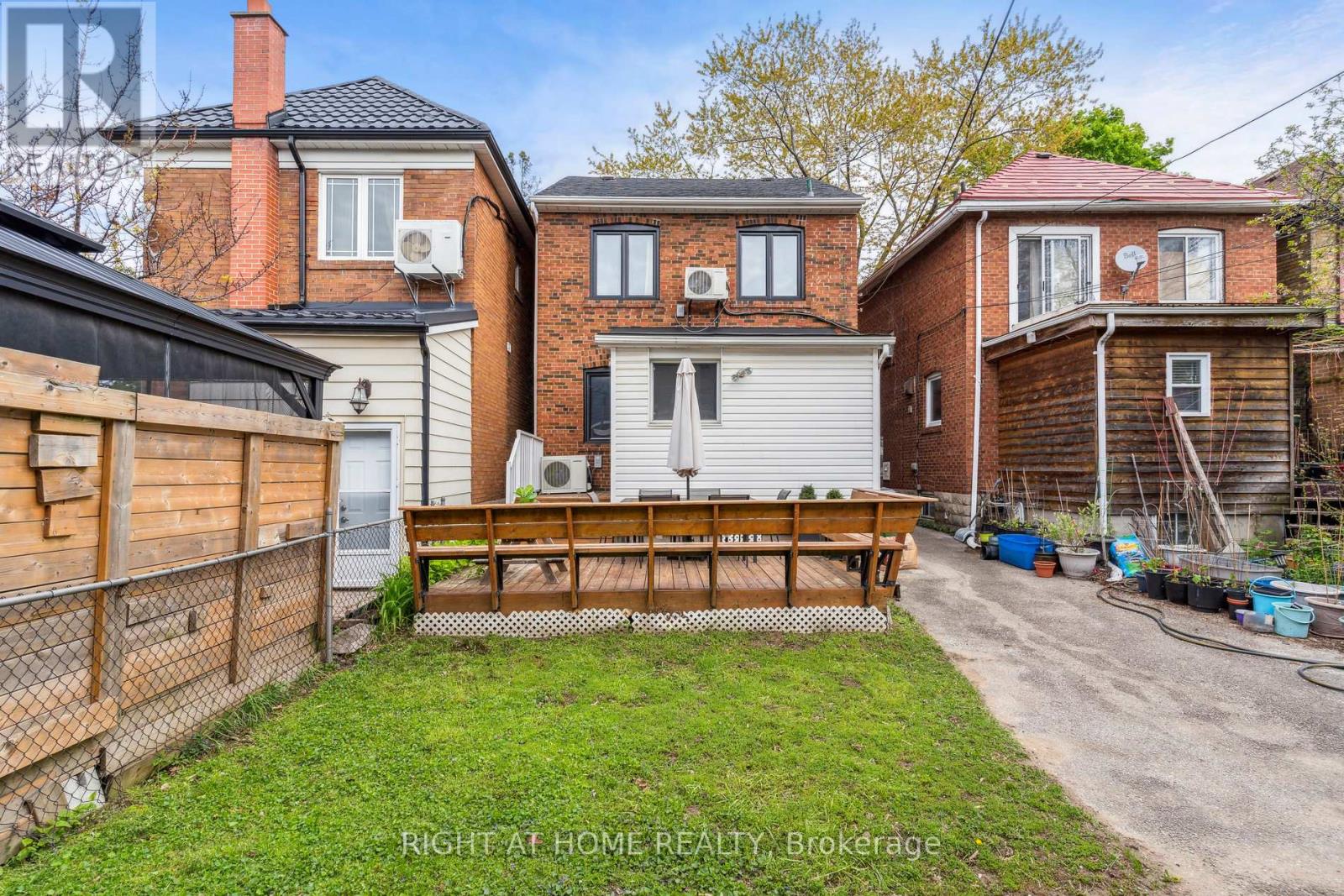 141 O'connor Drive, Toronto, Ontario  M4J 2S6 - Photo 40 - E13486542