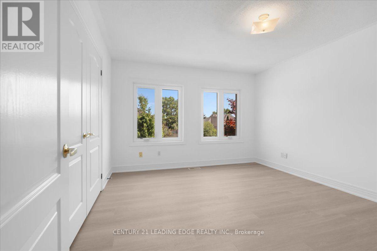 22 Fern Avenue, Richmond Hill, Ontario  L4B 3R6 - Photo 36 - N13638596