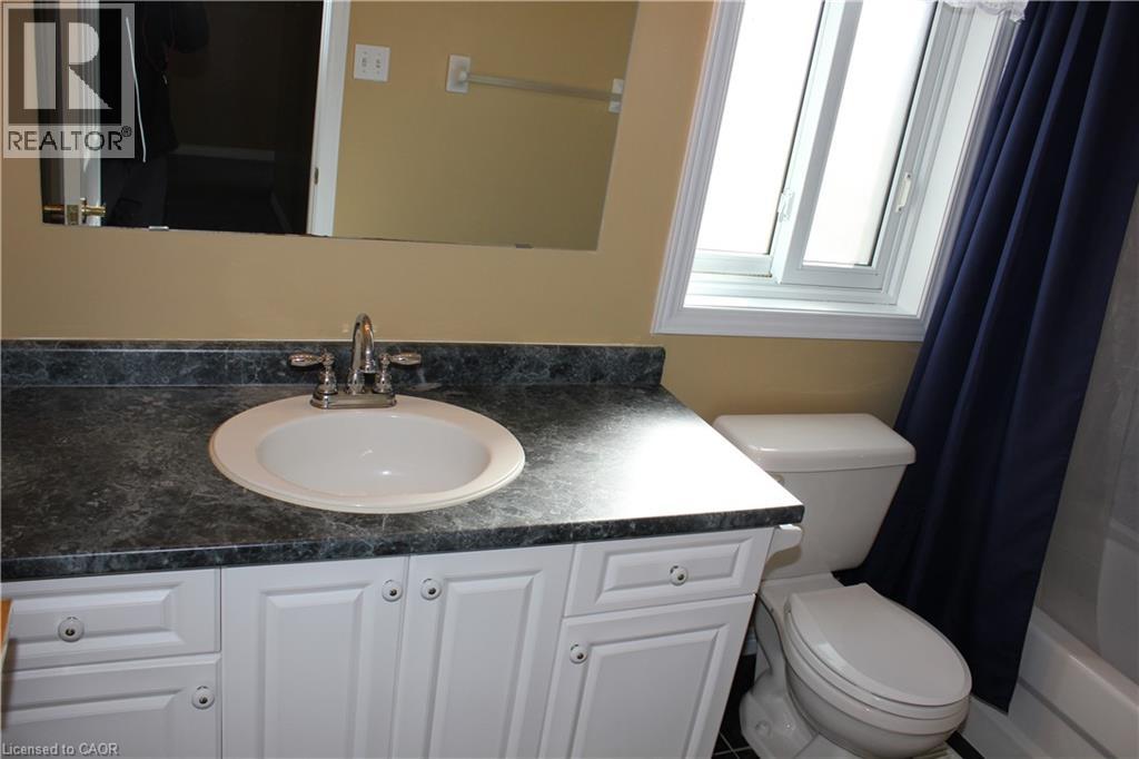 184 Northampton Crescent Unit# B, Waterloo, Ontario  N2T 2M5 - Photo 15 - 40852762
