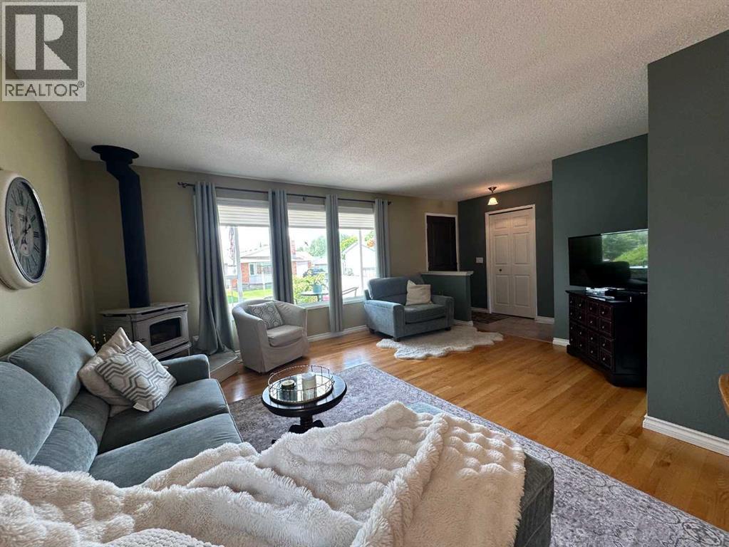 134 Wiltshire Boulevard, Red Deer, Alberta  T4N 6B6 - Photo 7 - A2320410