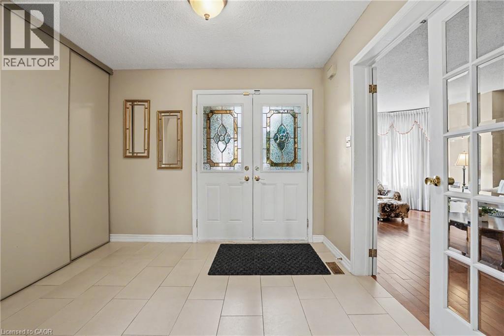 5172 Hidden Valley Court, Mississauga, Ontario  L5M 3P1 - Photo 5 - 40853630