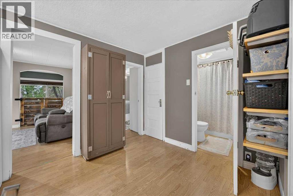 1501 14 Street, Didsbury, Alberta  T0M 0W0 - Photo 17 - A2324776