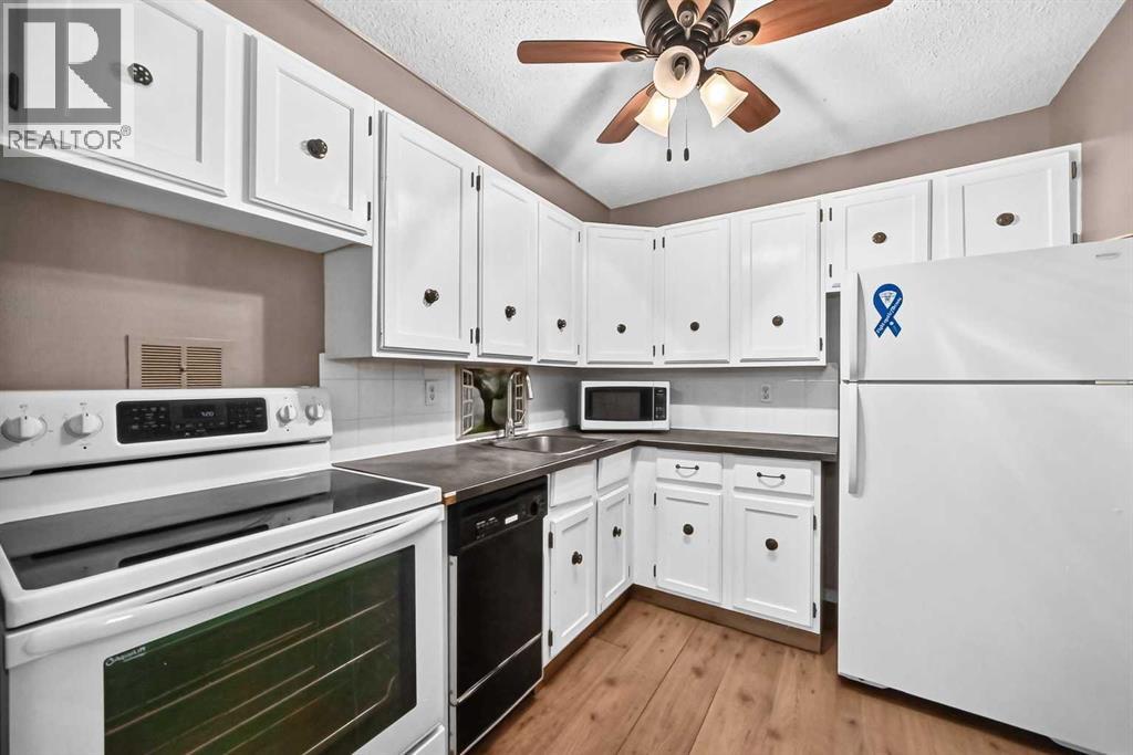 9106, 315 Southampton Drive SW, Calgary, Alberta  T2W 2T6 - Photo 5 - A2334338