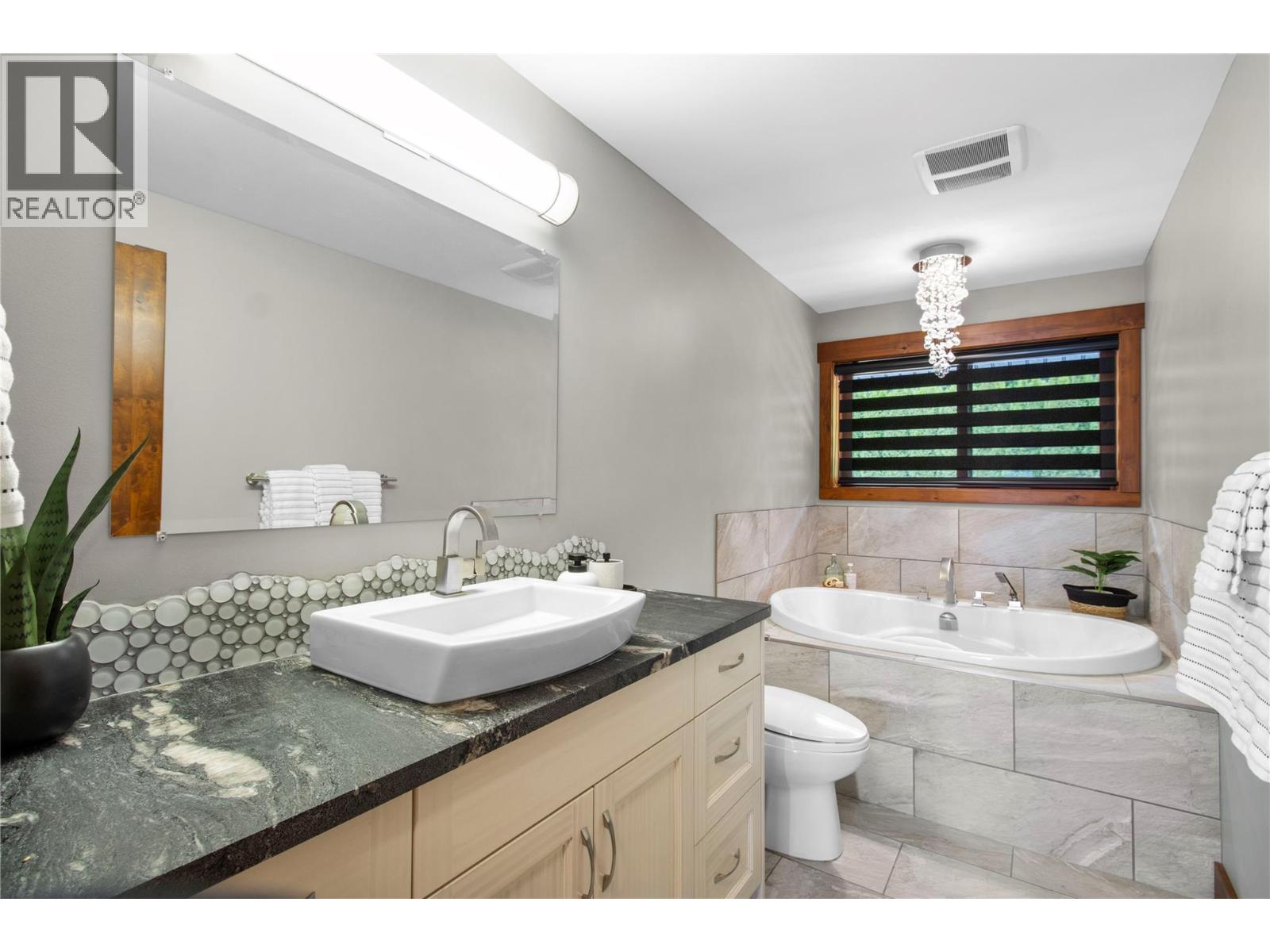 2609 Eagle Bay Road, Blind Bay, British Columbia  V0E 1H1 - Photo 54 - 10385128
