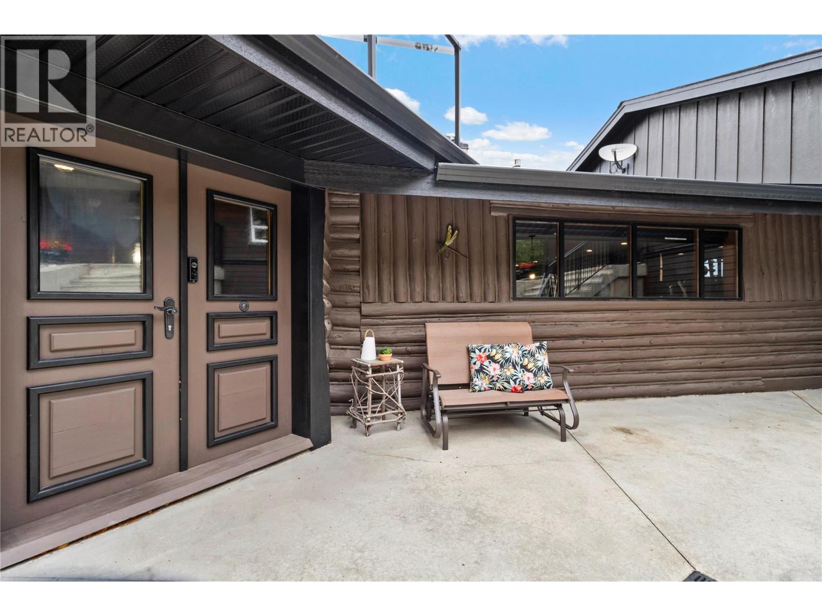 2609 Eagle Bay Road, Blind Bay, British Columbia  V0E 1H1 - Photo 9 - 10385128