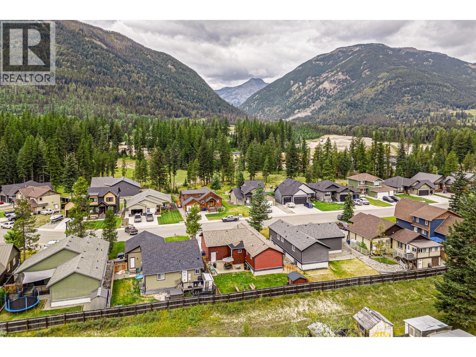2064 Golden Eagle Drive, Sparwood, British Columbia  V0B 2G2 - Photo 73 - 10395781