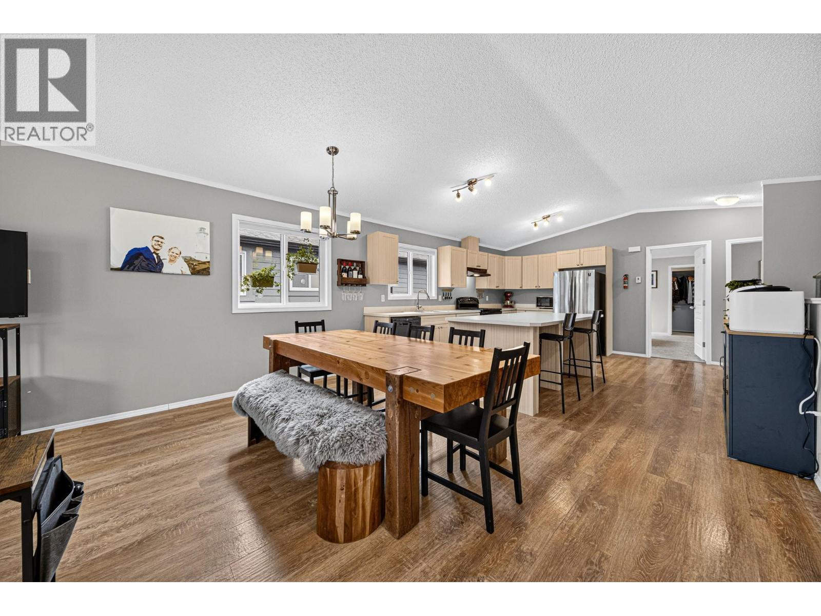 2064 Golden Eagle Drive, Sparwood, British Columbia  V0B 2G2 - Photo 9 - 10395781