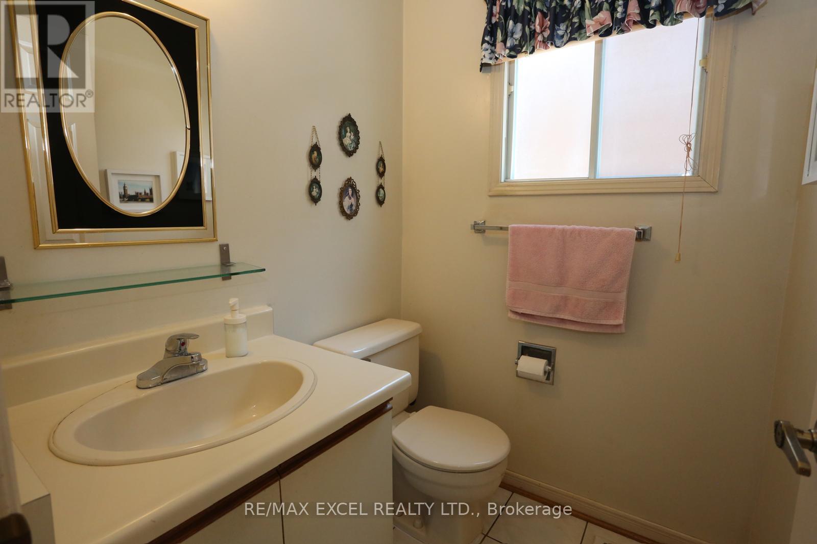 93 Olivewood Drive, Markham, Ontario  L3S 3E2 - Photo 20 - N13641754