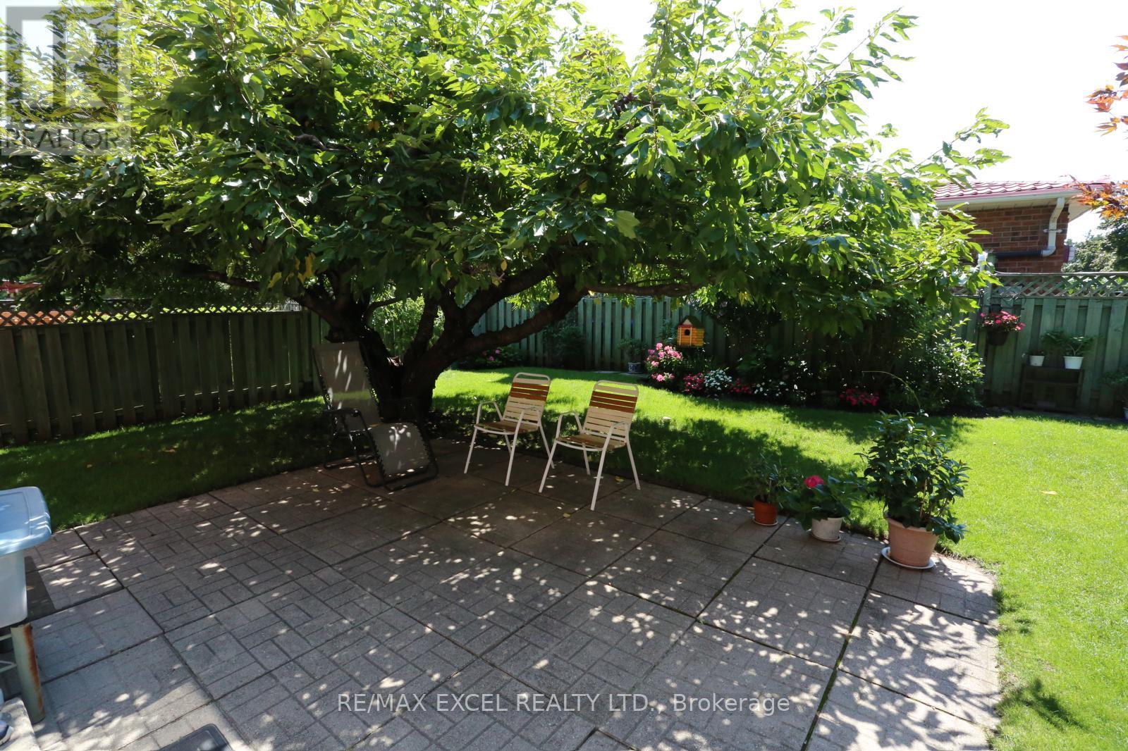 93 Olivewood Drive, Markham, Ontario  L3S 3E2 - Photo 24 - N13641754