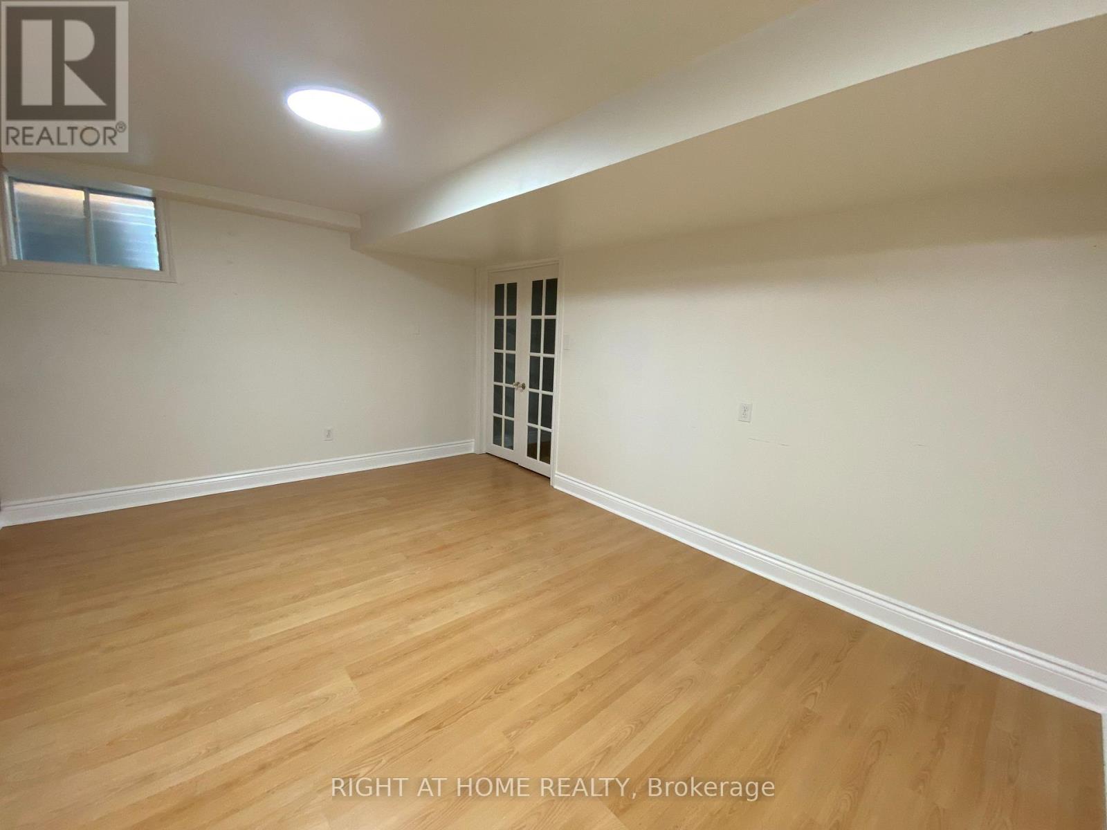 Bsmt - 6330 Lorca Crescent, Mississauga, Ontario  L5N 2J4 - Photo 11 - W13637158