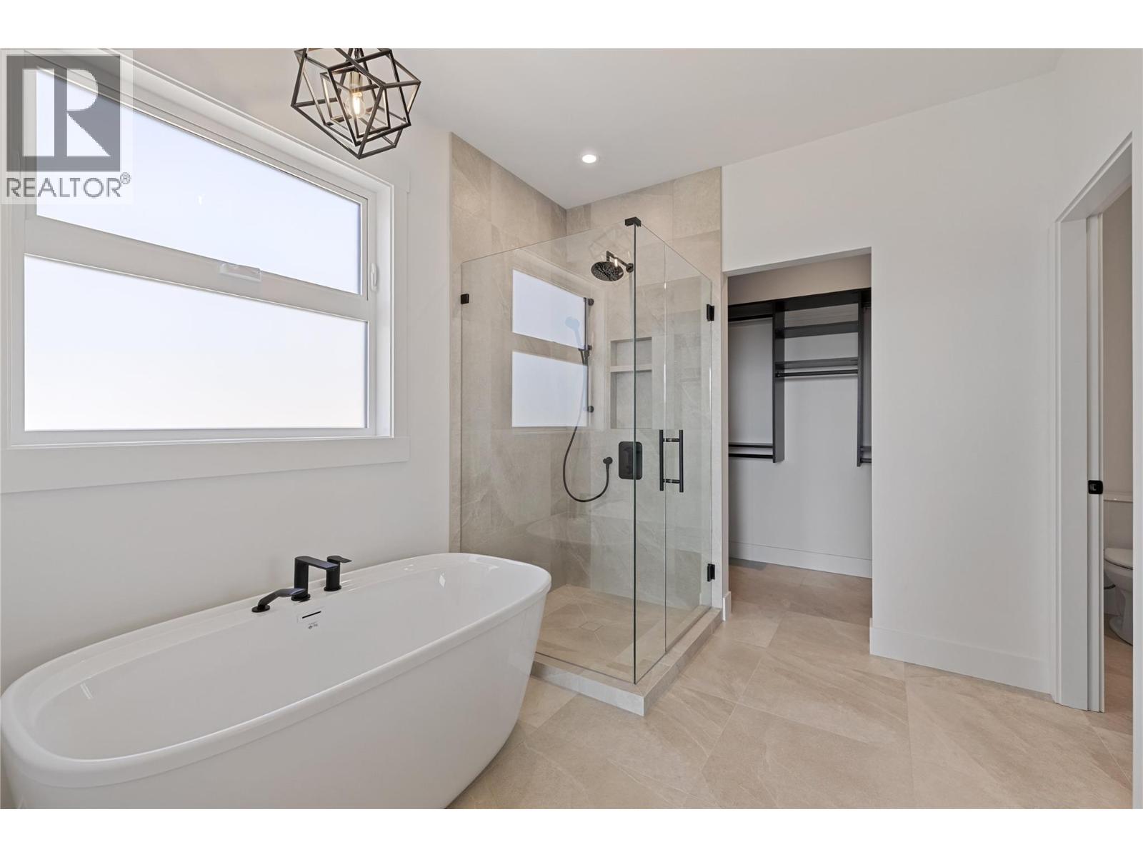 2531 Pinnacle Ridge Drive, West Kelowna, British Columbia  V4T 0G4 - Photo 31 - 10396810