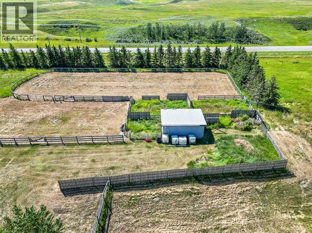 20031 496 Avenue E, Rural Foothills County, Alberta  T1V 1N1 - Photo 5 - A2333215