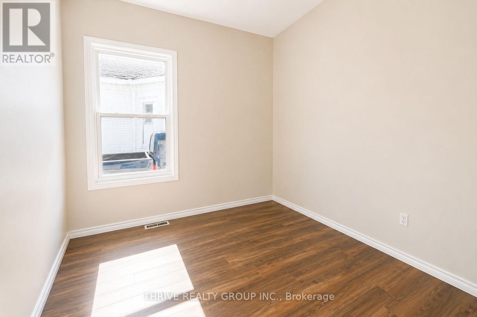 Rear - 220 Hamilton Road, London East, Ontario  N5Z 1R1 - Photo 8 - X13642418