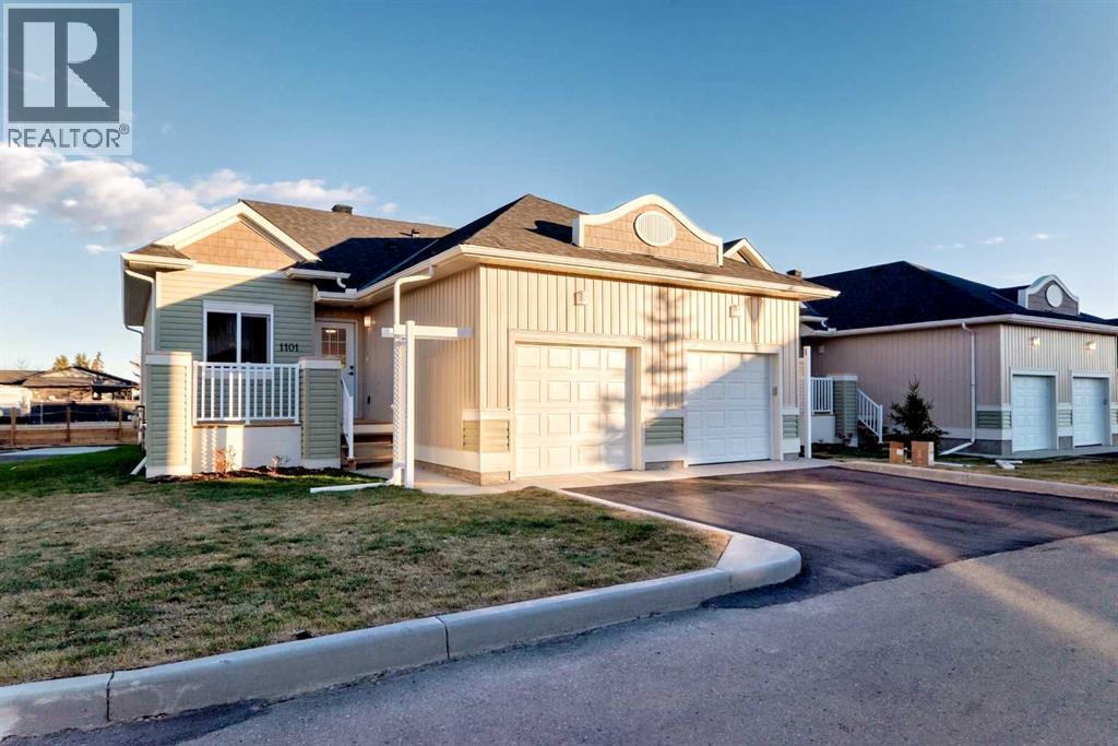 1103 Clover Close, Carstairs, Alberta  T0M 0N0 - Photo 48 - A2305133