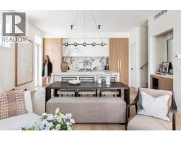 2 2119 W 18TH AVENUE, Vancouver, British Columbia