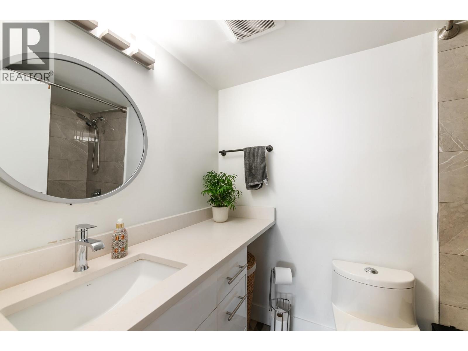 204 131 W 4th Street, North Vancouver, British Columbia  V7M 3C8 - Photo 18 - R3145580