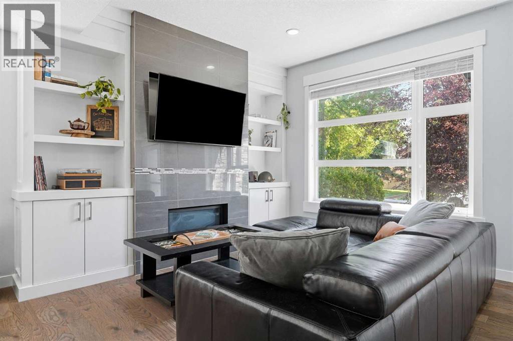 1, 2432 24a Street SW, Calgary, Alberta  T3E 1W1 - Photo 4 - A2334222