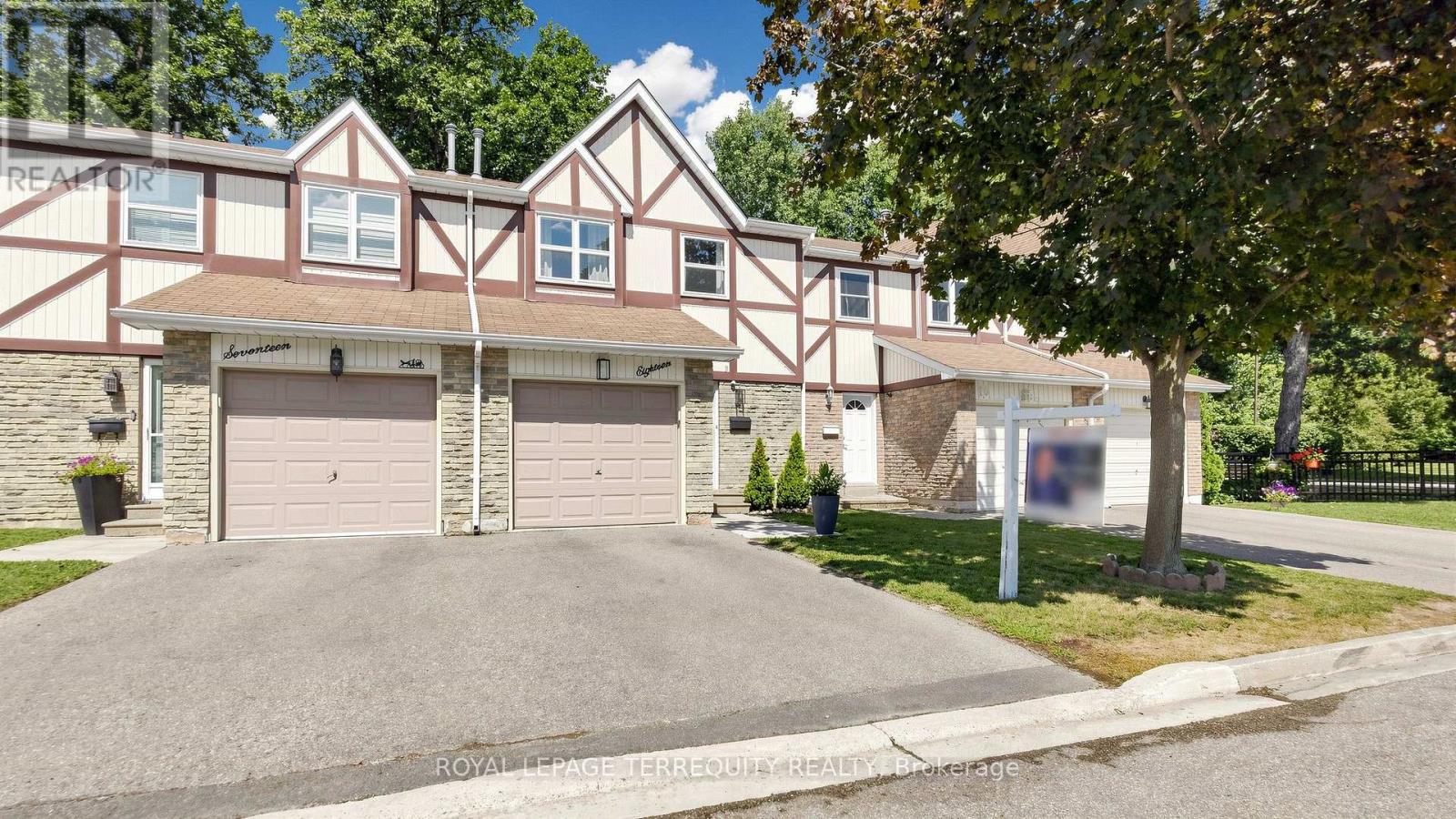 18 - 18 Morley Crescent, Brampton, Ontario  L6S 3K8 - Photo 3 - W13642440