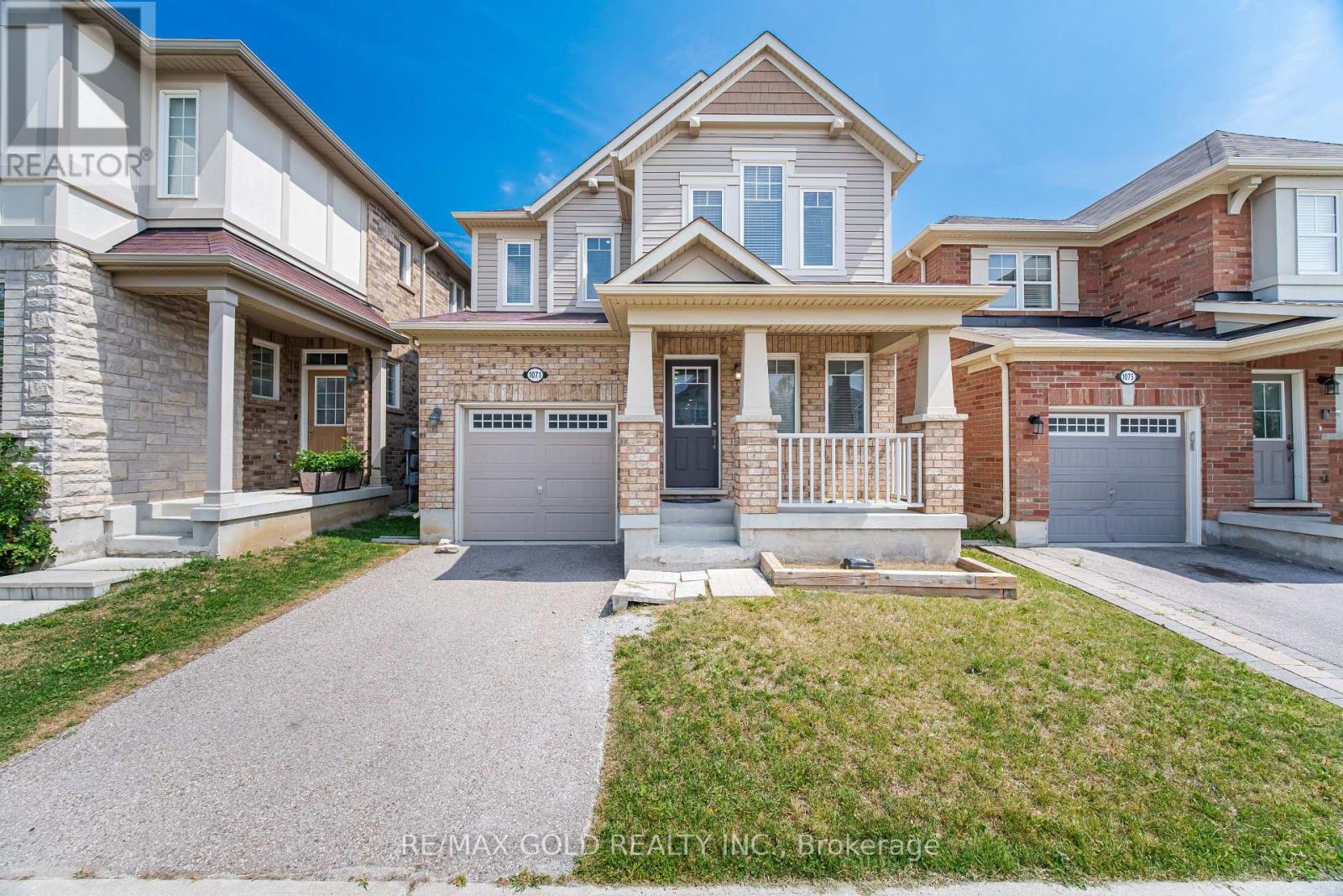 1071 Savoline Boulevard, Milton, Ontario  L9T 8N9 - Photo 2 - W13642448