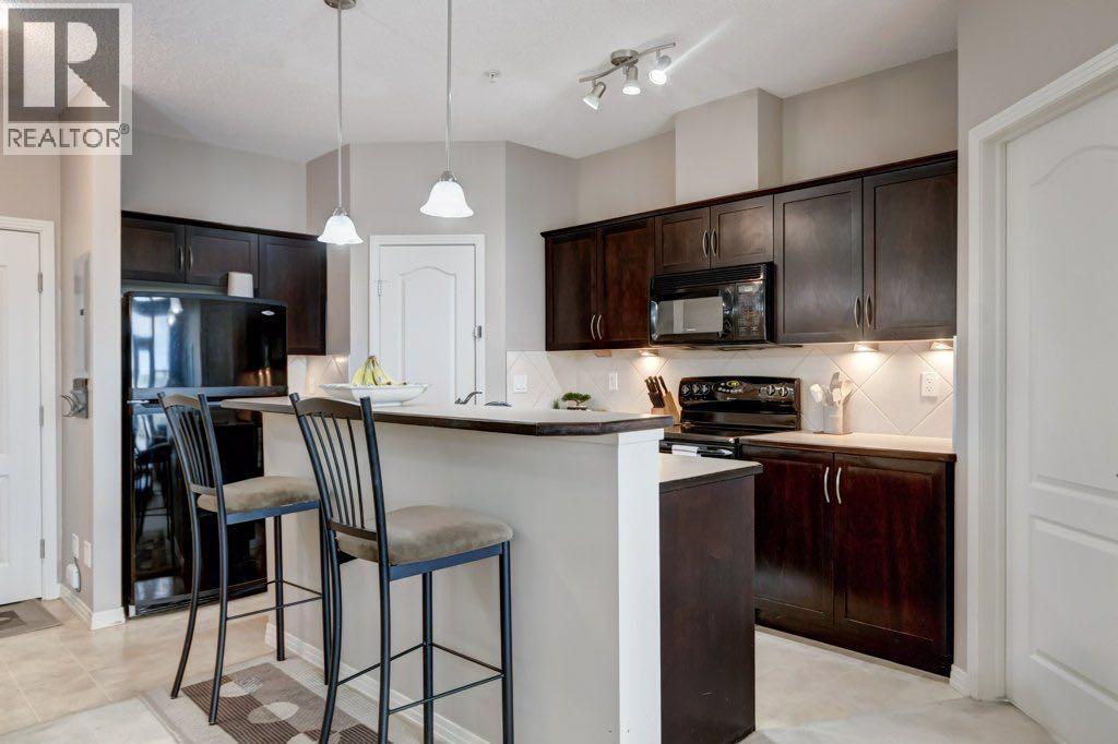 123, 1 Crystal Green, Okotoks, Alberta  T1S 0C5 - Photo 5 - A2322488