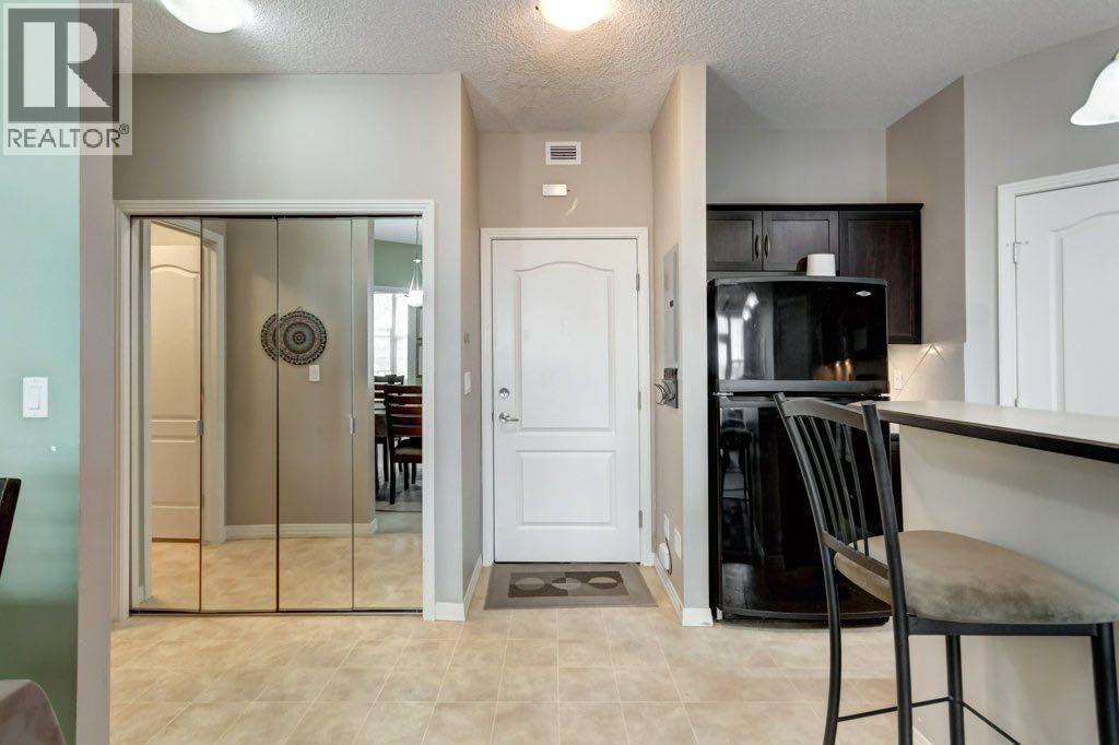 123, 1 Crystal Green, Okotoks, Alberta  T1S 0C5 - Photo 3 - A2322488