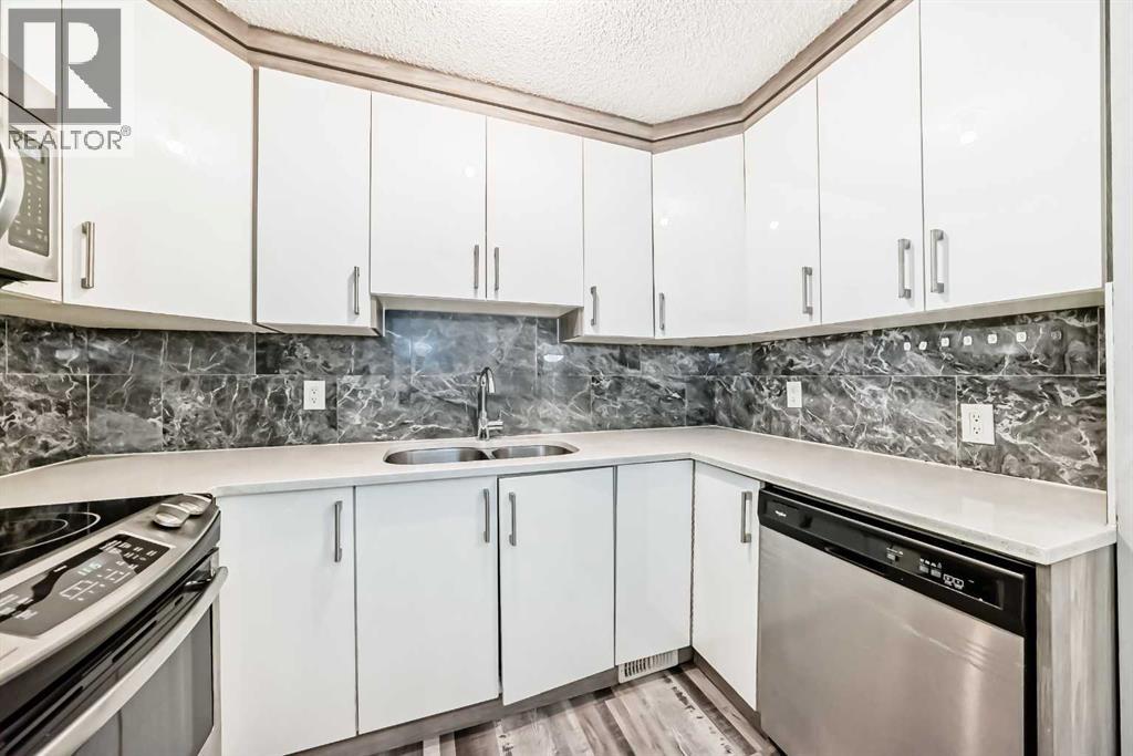 D, 903 44 Street SE, Calgary, Alberta  T2A 5K7 - Photo 7 - A2326690