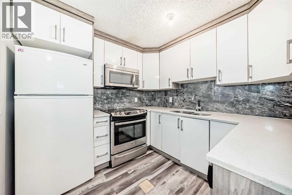 D, 903 44 Street SE, Calgary, Alberta  T2A 5K7 - Photo 5 - A2326690