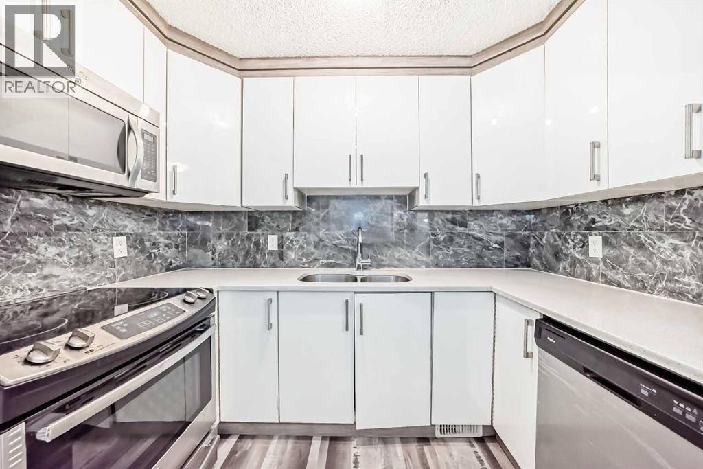 D, 903 44 Street SE, Calgary, Alberta  T2A 5K7 - Photo 6 - A2326690