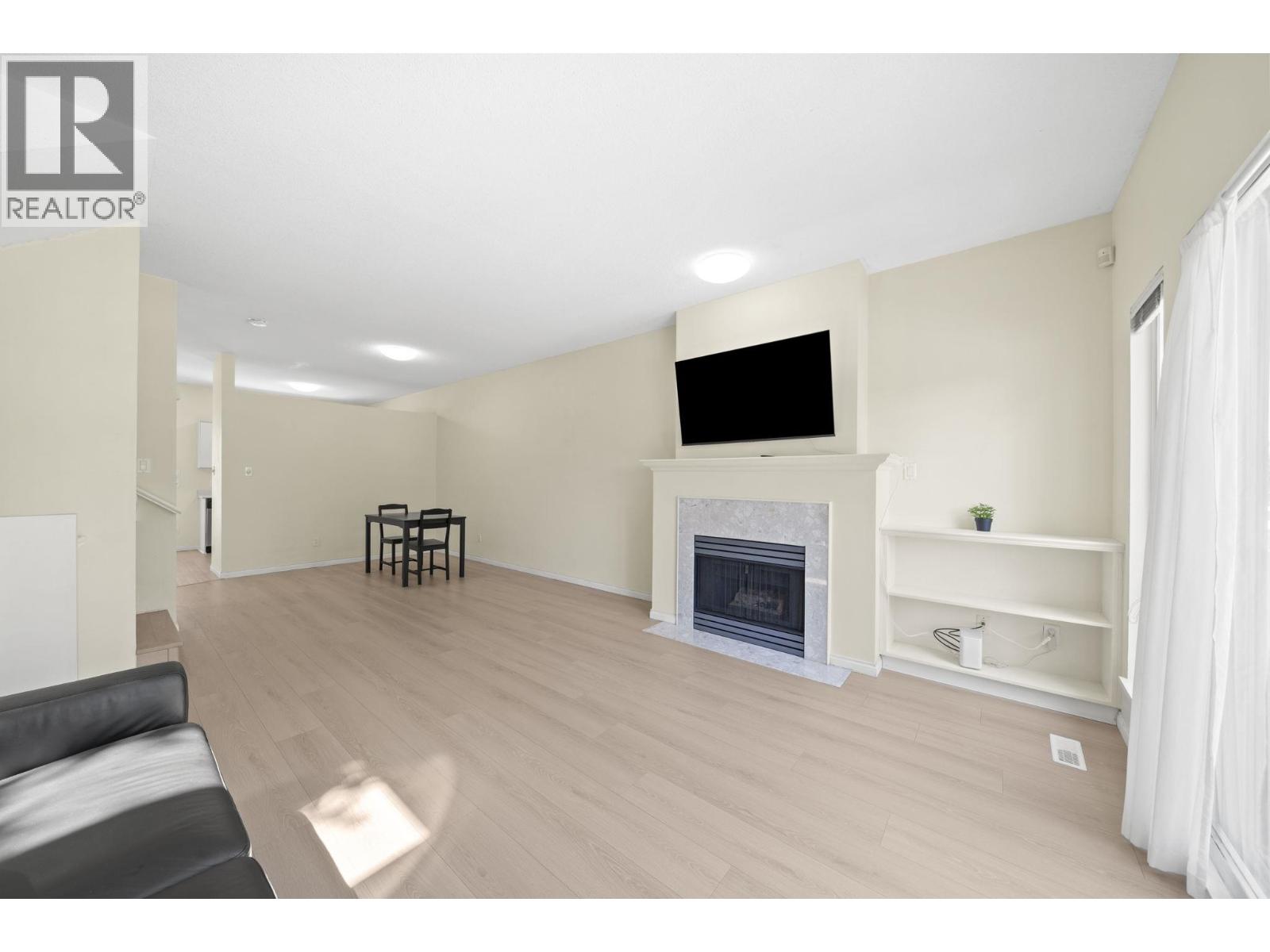 3 12891 Jack Bell Drive, Richmond, British Columbia V6V 2T7 - Photo 3 - R3153061