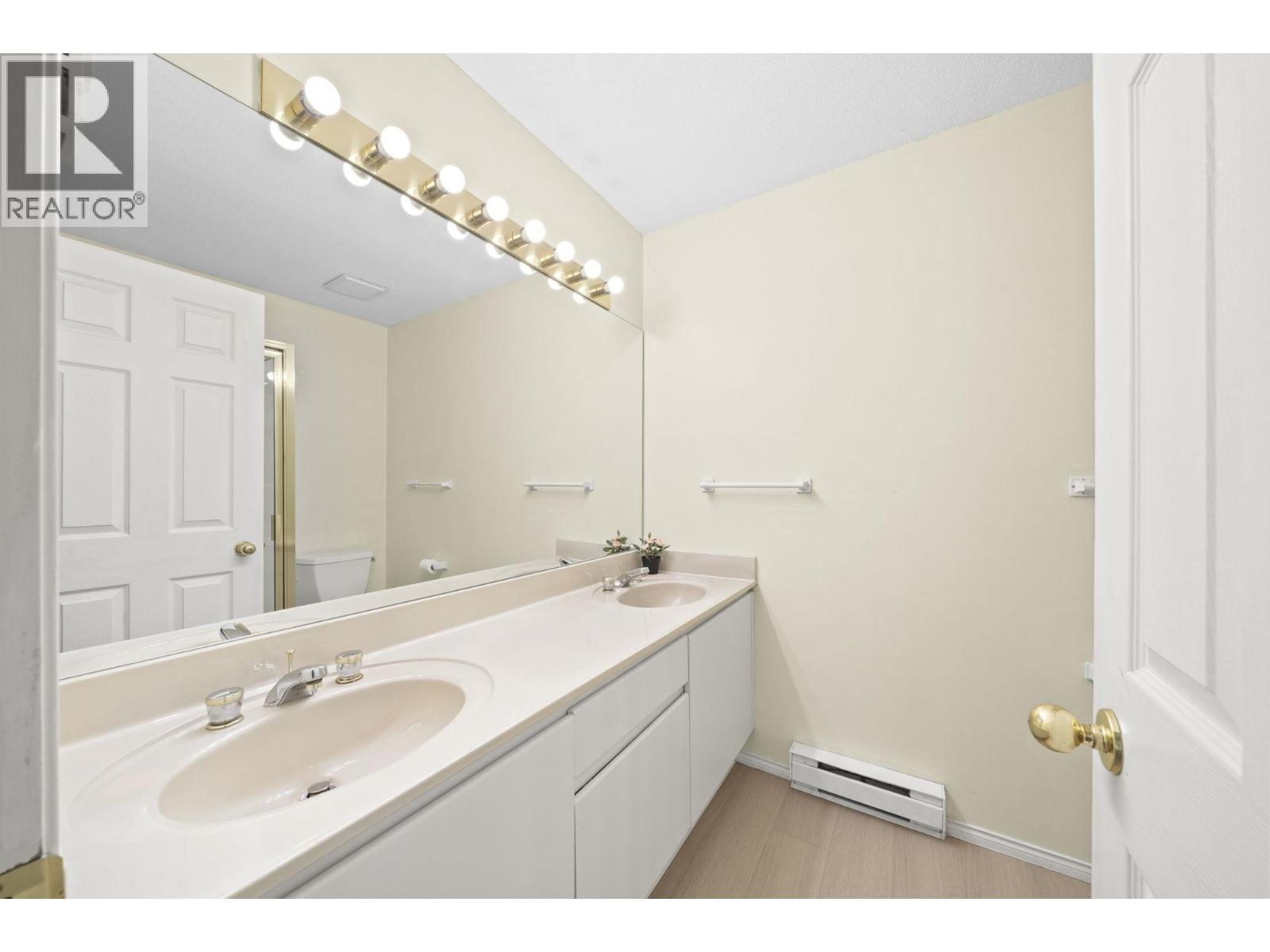 3 12891 Jack Bell Drive, Richmond, British Columbia V6V 2T7 - Photo 22 - R3153061