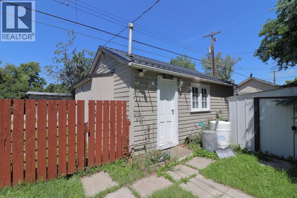 2214 22 Street, Nanton, Alberta  T0L 1R0 - Photo 38 - A2327434