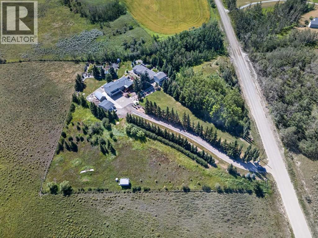 10 & 20, 30245 Range Road 12, Rural Mountain View County, Alberta  T0M 0N0 - Photo 4 - A2333566