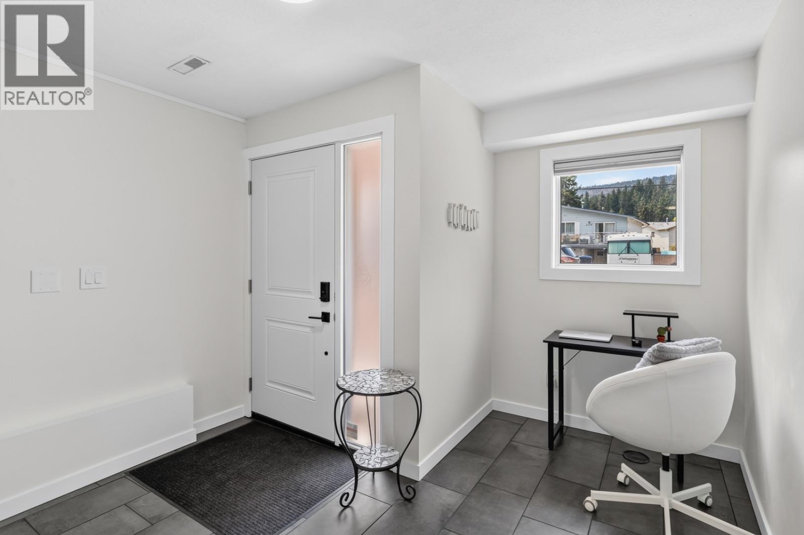 2942 Mcallister Road, West Kelowna, British Columbia  V4T 1G8 - Photo 7 - 10396884