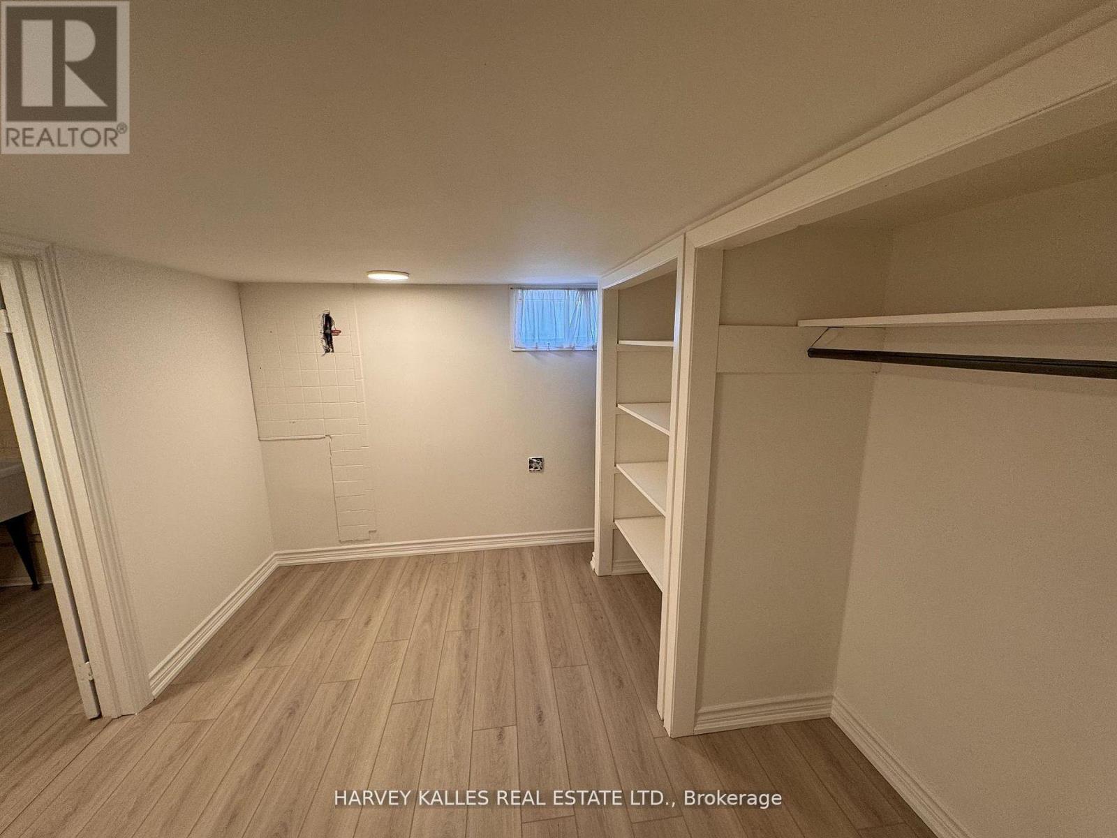 628 Manning Avenue, Toronto, Ontario  M6G 2V9 - Photo 6 - C13642362