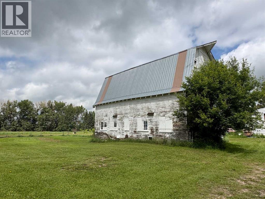 431028 Range Road 255, Rural Ponoka County, Alberta  T4J 1S4 - Photo 2 - A2298926