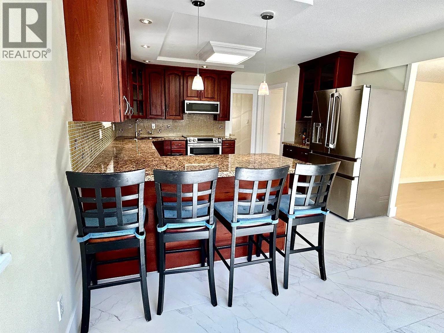 1544 W 68th Avenue, Vancouver, British Columbia  V6P 2V5 - Photo 8 - R3147048