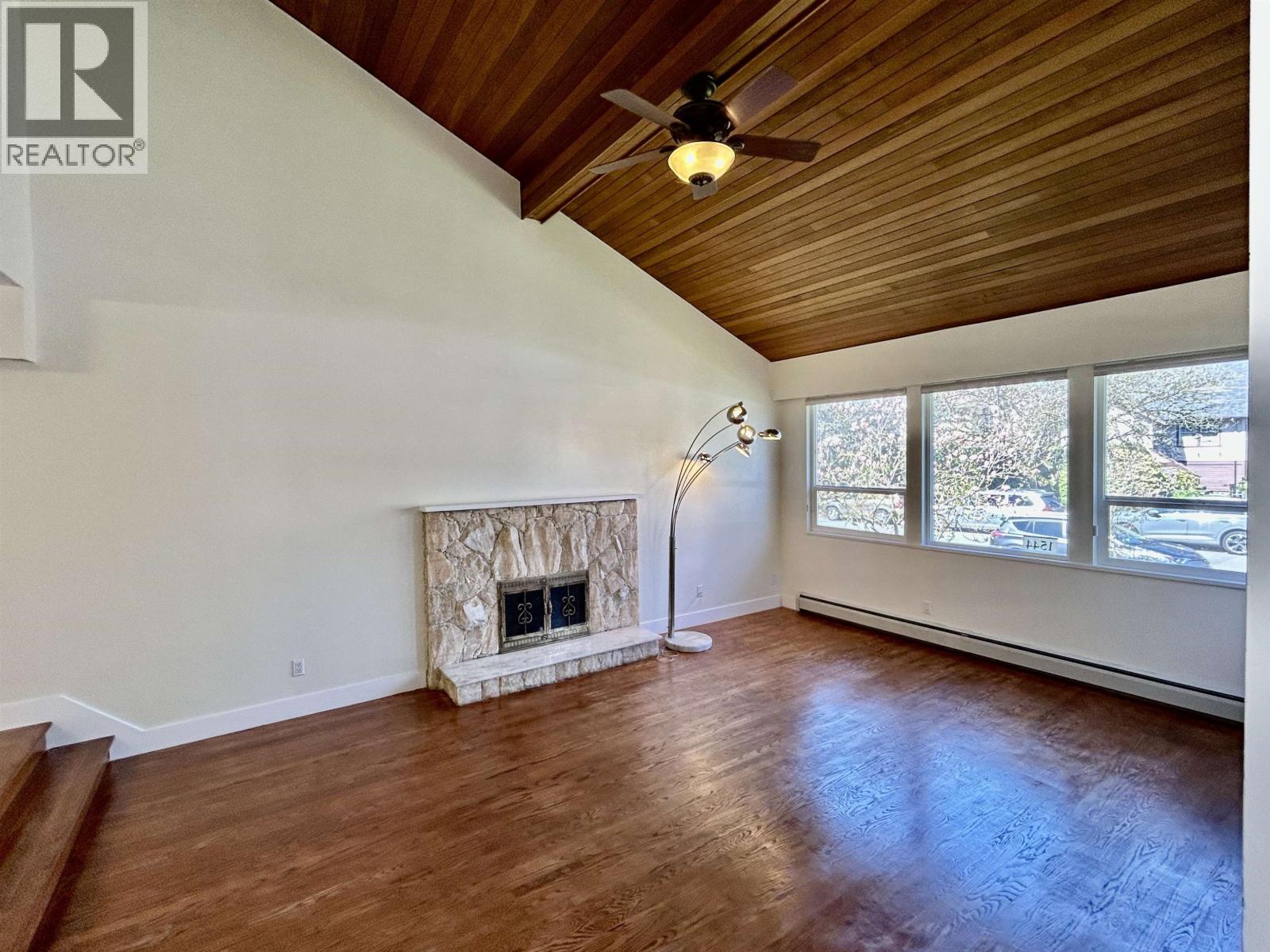1544 W 68th Avenue, Vancouver, British Columbia  V6P 2V5 - Photo 3 - R3147048