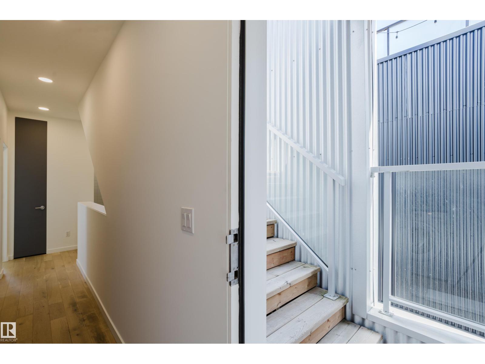 7405 89 St Nw, Edmonton, Alberta  T6C 3J7 - Photo 27 - E4502255