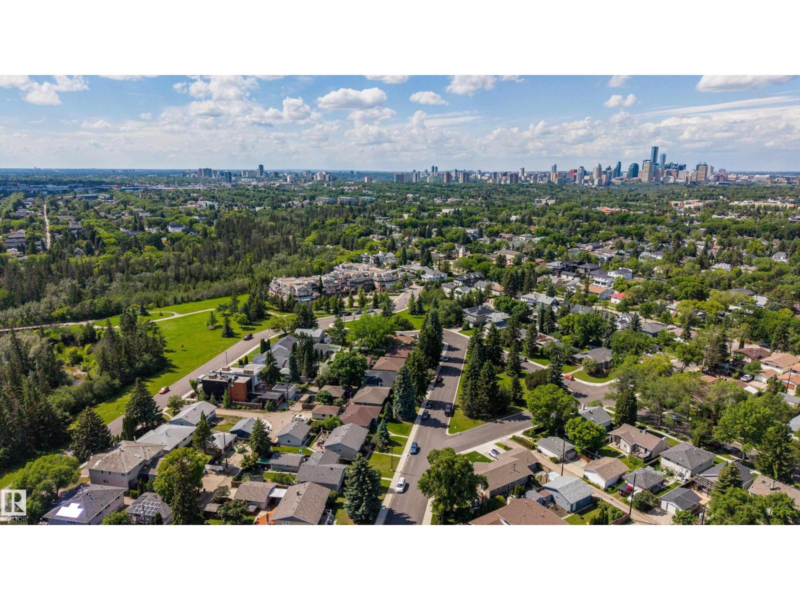 7405 89 St Nw, Edmonton, Alberta  T6C 3J7 - Photo 40 - E4502255