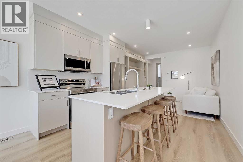 3, 828 8 Avenue NE, Calgary, Alberta  T2E 9E2 - Photo 2 - A2325192