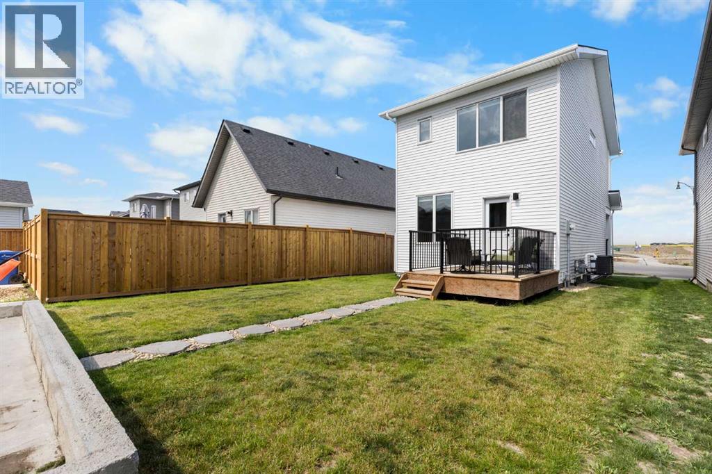 239 Vista Road, Crossfield, Alberta  T0M 0S0 - Photo 34 - A2332621
