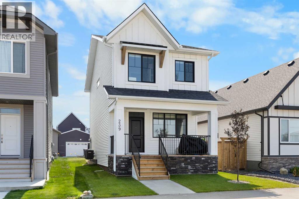 239 Vista Road, Crossfield, Alberta  T0M 0S0 - Photo 2 - A2332621