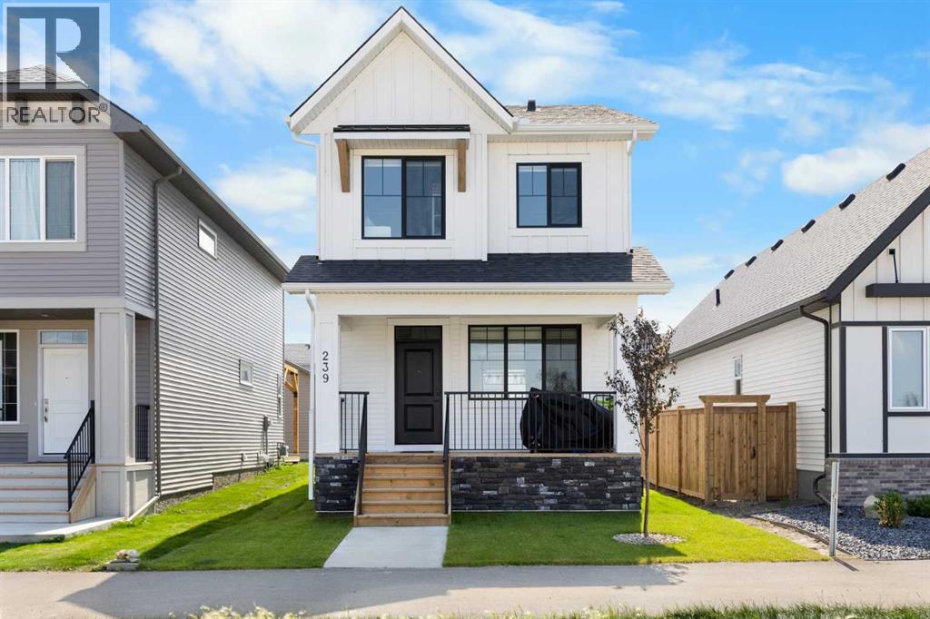 239 Vista Road, Crossfield, Alberta